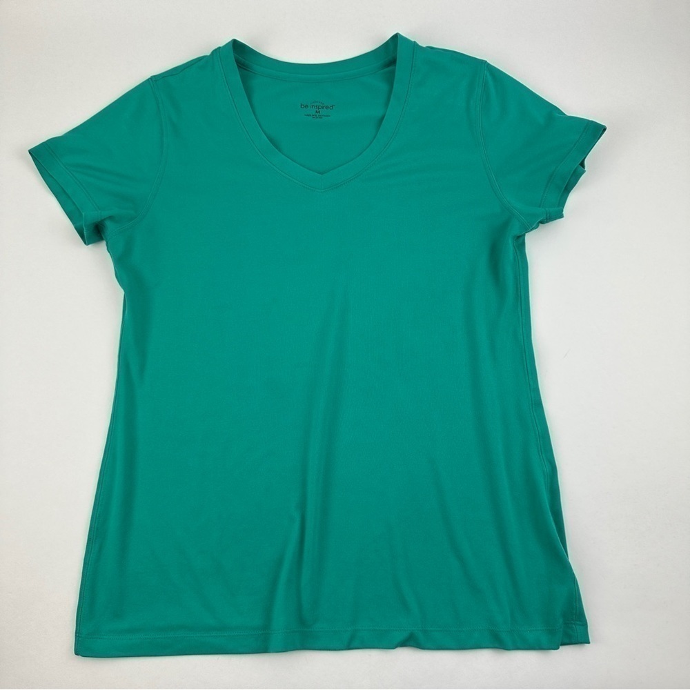 Be Inspired Tshirt Womens Medium Green Vneck